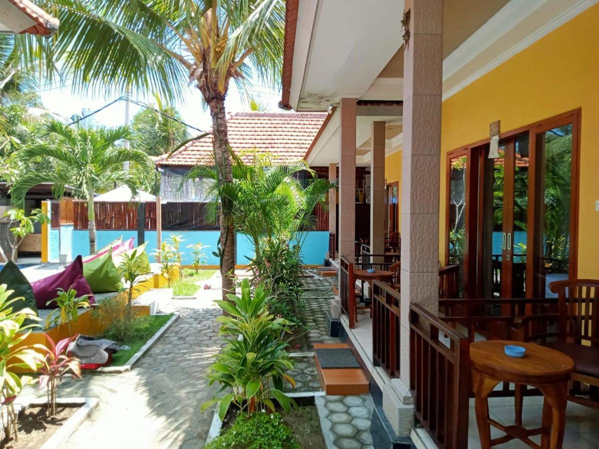 Yellow Bridge Guest House Lembongan Buitenkant foto