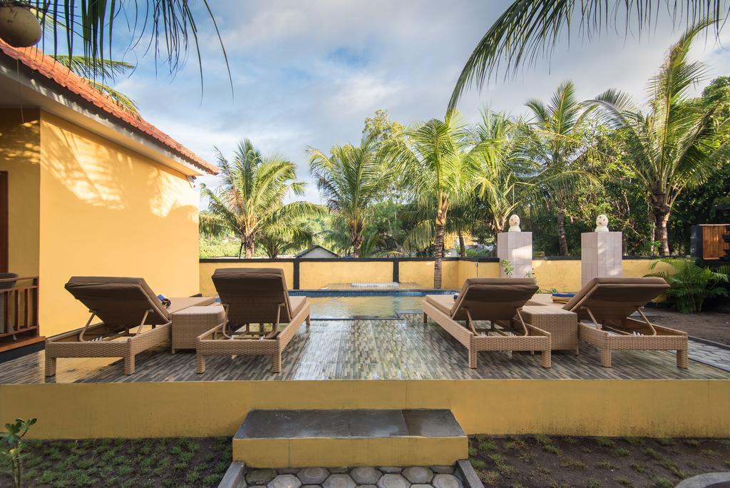 Yellow Bridge Guest House Lembongan Buitenkant foto