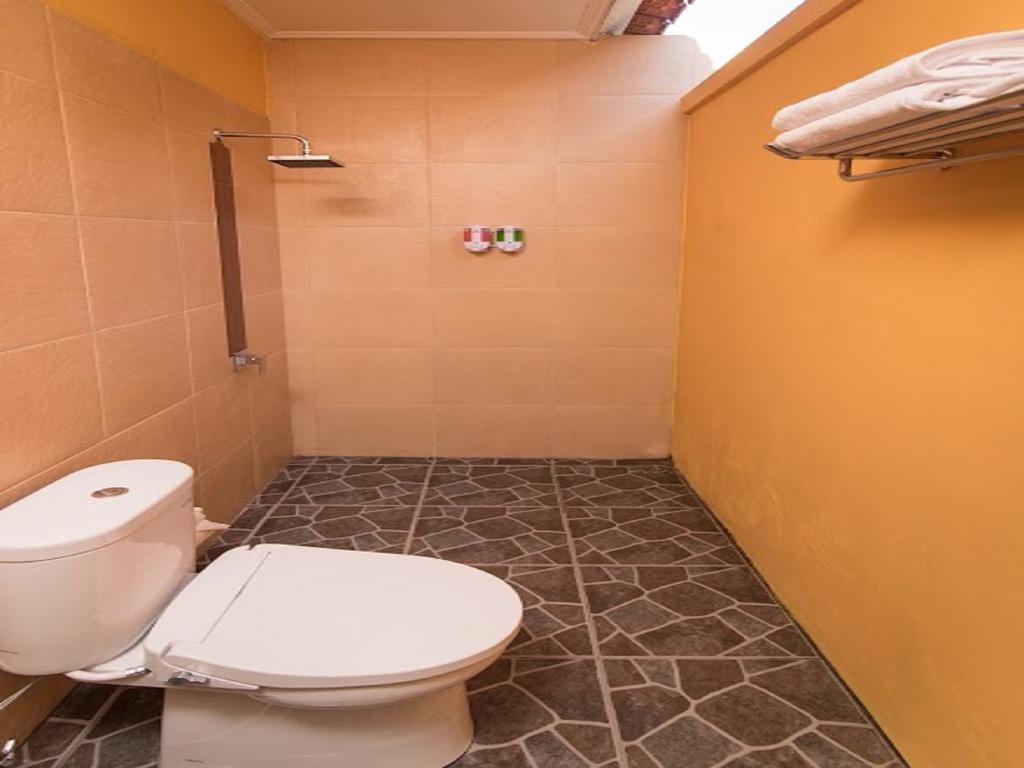 Yellow Bridge Guest House Lembongan Buitenkant foto